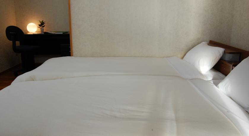Yukurinaresort Okinawa Ocean Terrace Motobu Extérieur photo